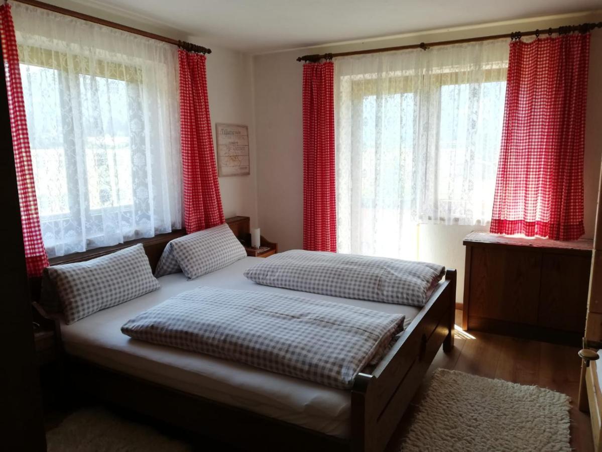 Ferienwohnungen Panoramablick 상트율리흐암필레르시 외부 사진